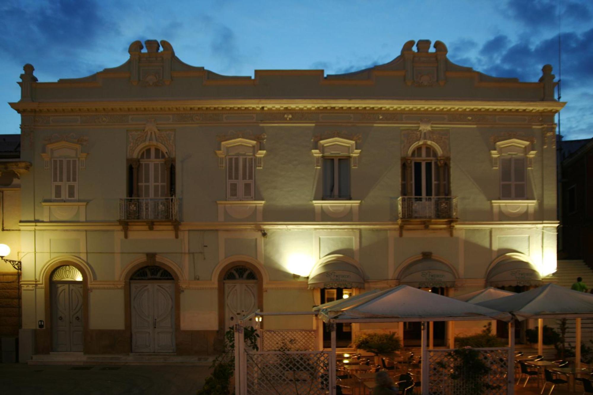 Hotel Hieracon Carloforte  Exterior foto